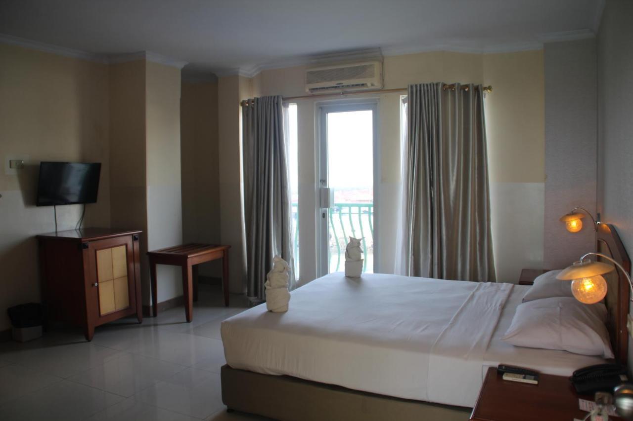 Hotel Celebes Manado Habitación foto